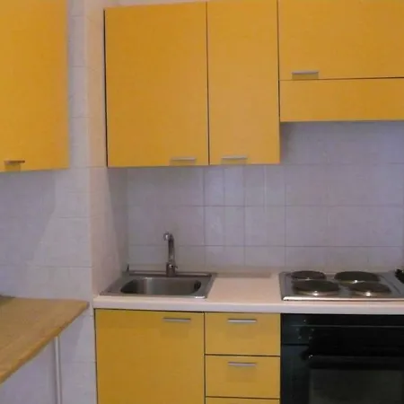 Arbacani Holydays 公寓